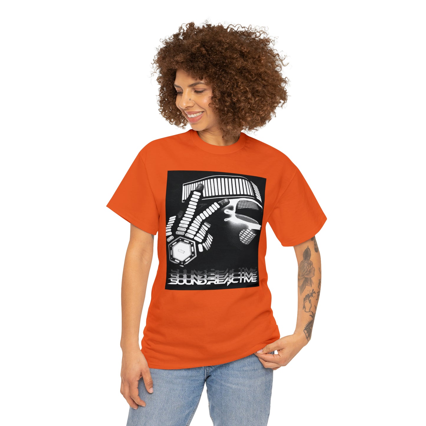 HUBOPTIC DJ Robot EQ Unisex Heavy Cotton Tee