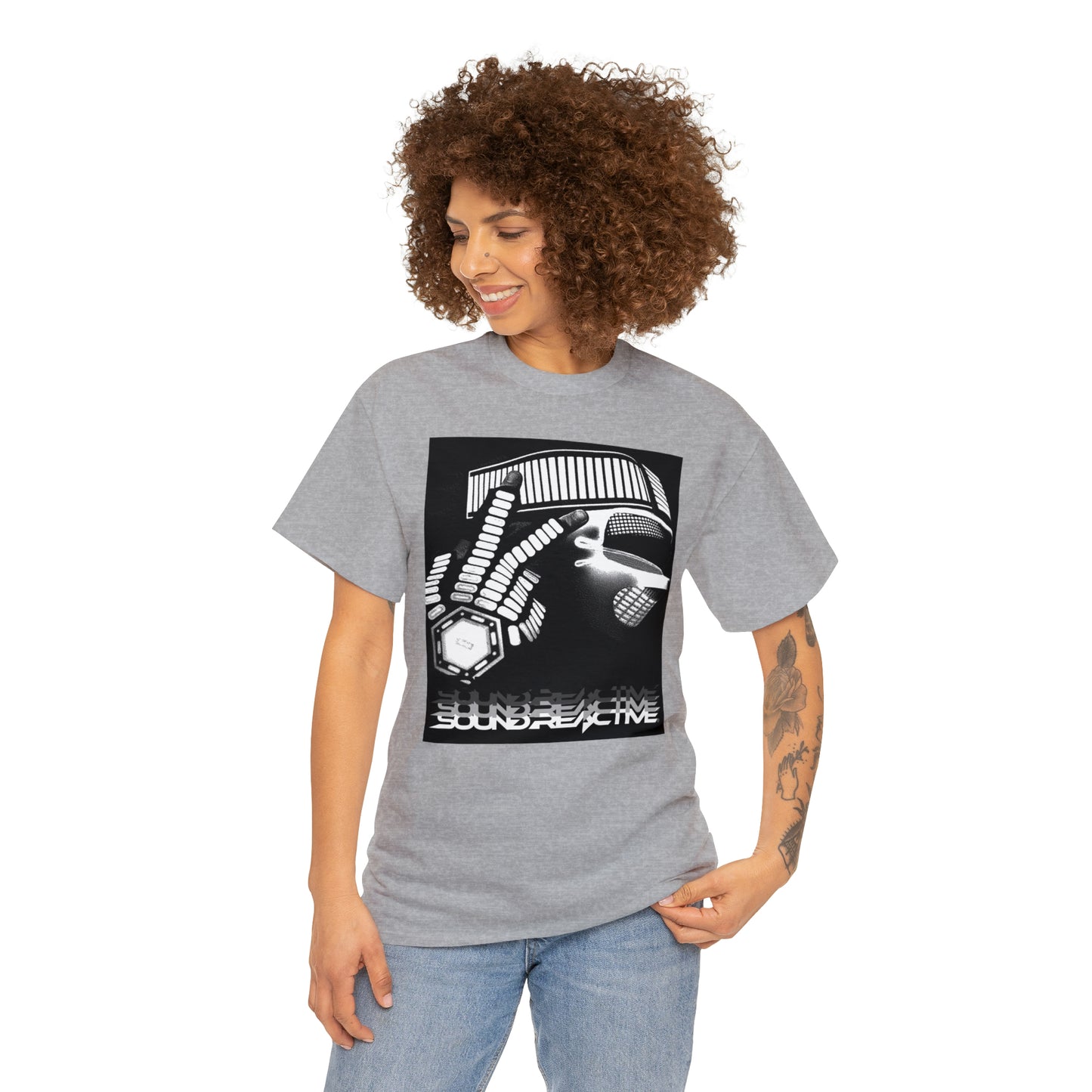 HUBOPTIC DJ Robot EQ Unisex Heavy Cotton Tee