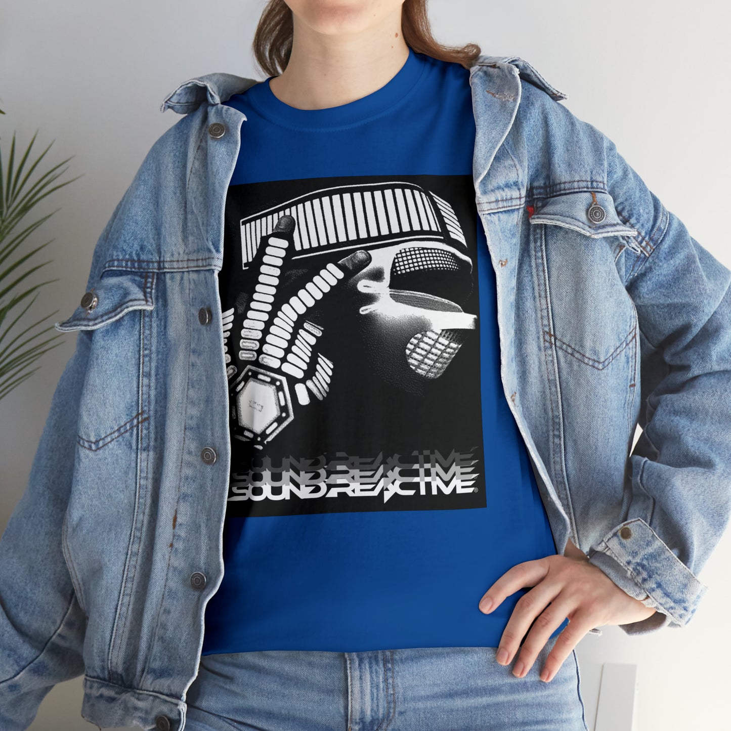 HUBOPTIC DJ Robot EQ Unisex Heavy Cotton Tee