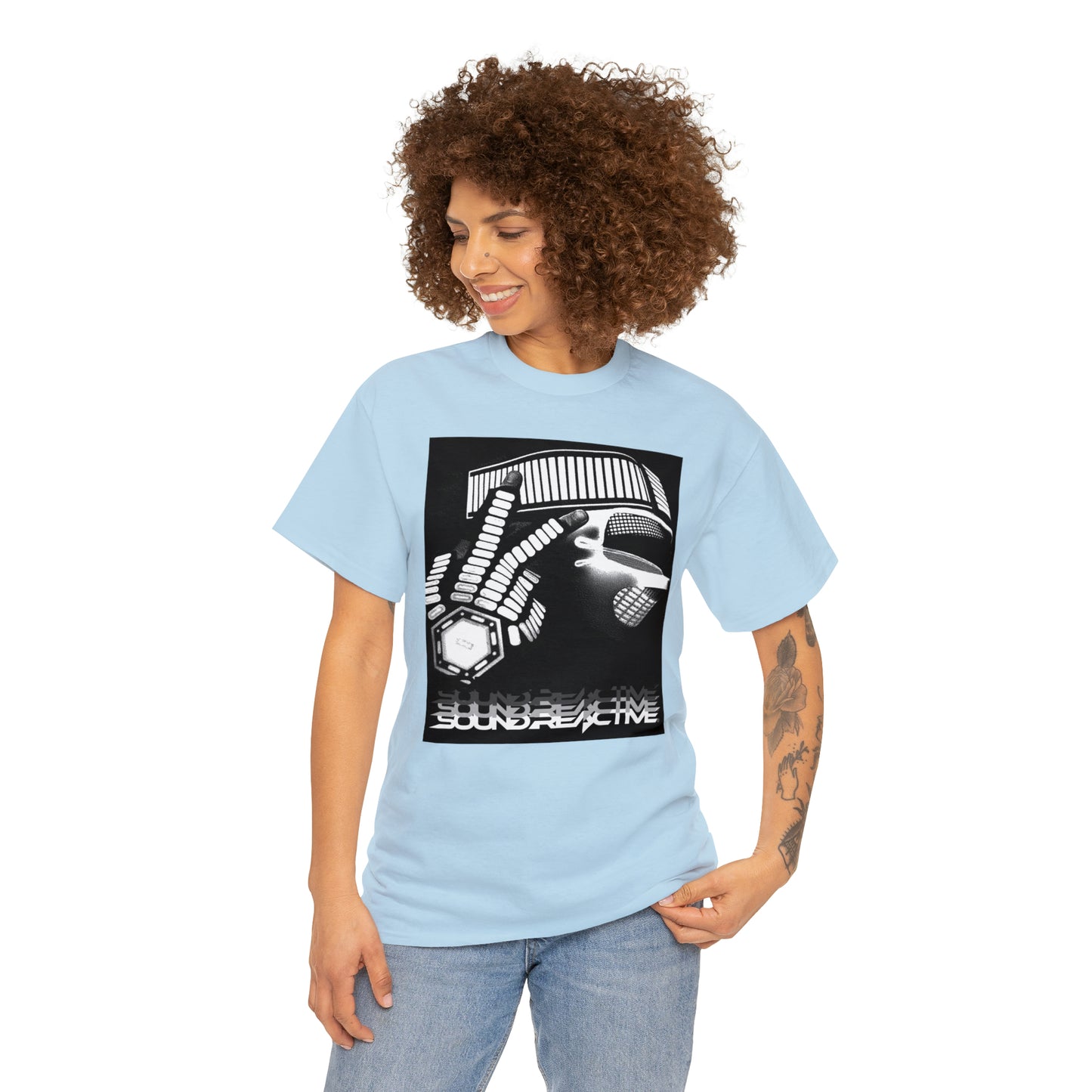 HUBOPTIC DJ Robot EQ Unisex Heavy Cotton Tee